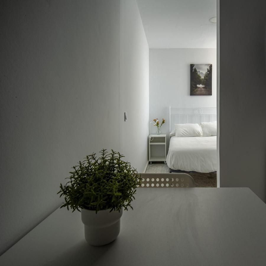 Conjunto De Apartamentos Antiguo Palacio Hotel Paris Huelva Exteriör bild