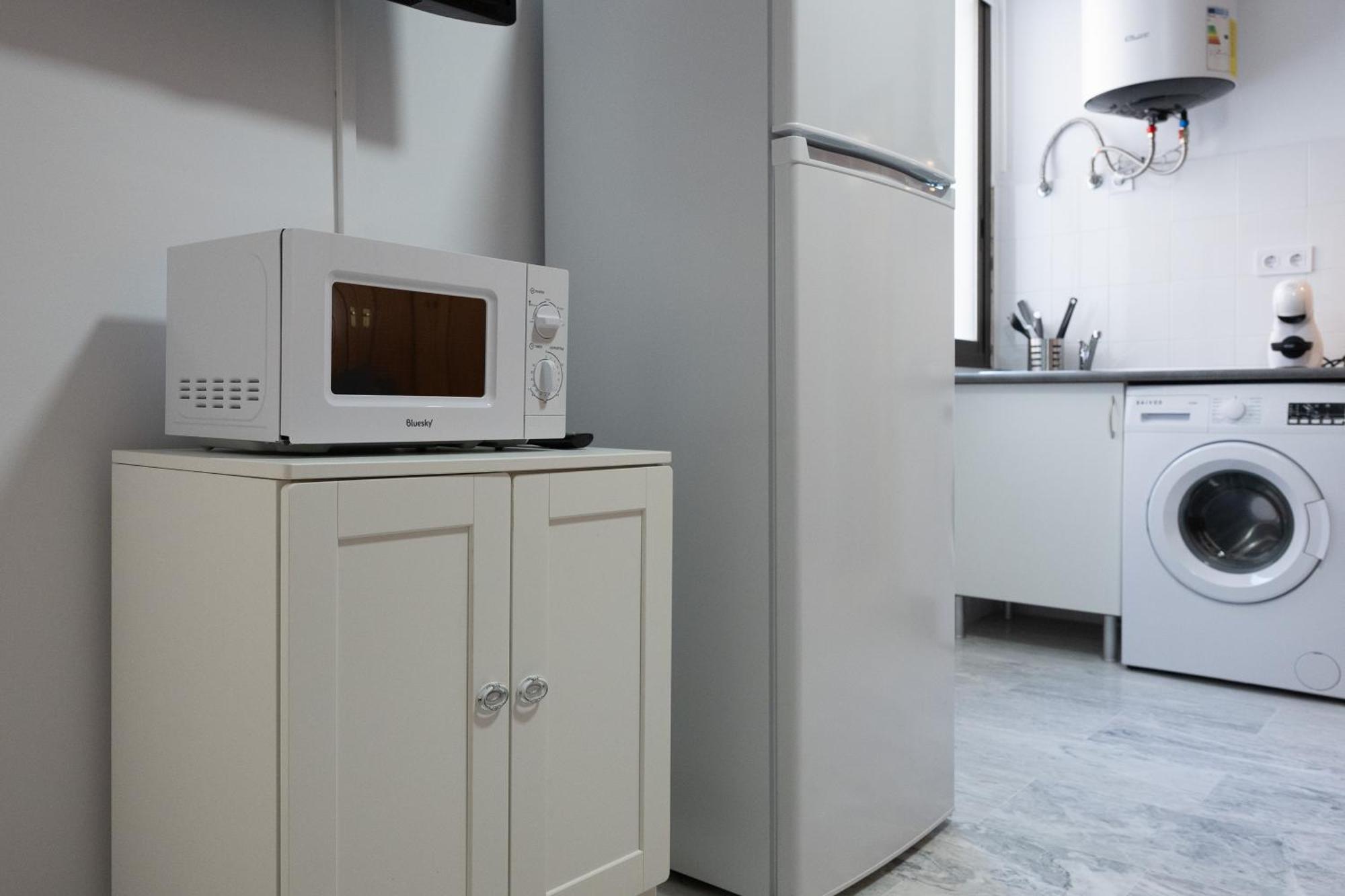 Conjunto De Apartamentos Antiguo Palacio Hotel Paris Huelva Exteriör bild